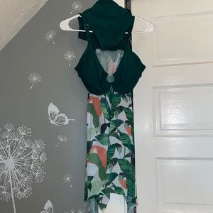 Beautiful woman’s XL 2 piece bathing suit